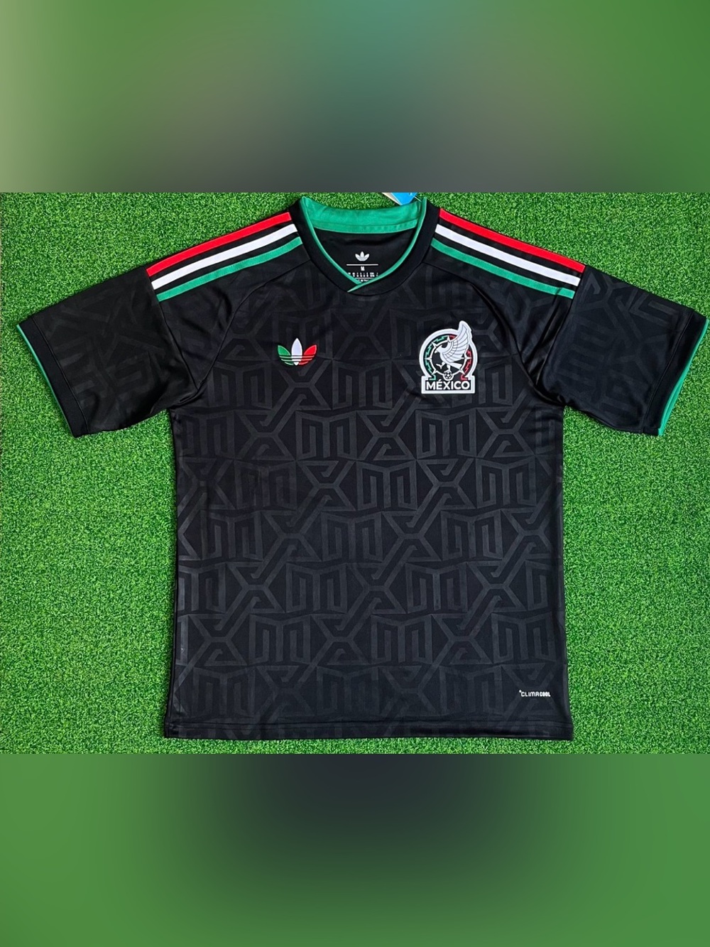 Mexico Black Alternate Men's Medium World Cup 2026 Football/Soccer Jersey